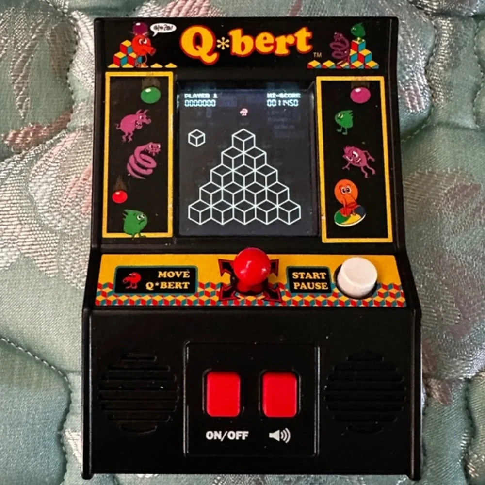 Mini Q*bert Game